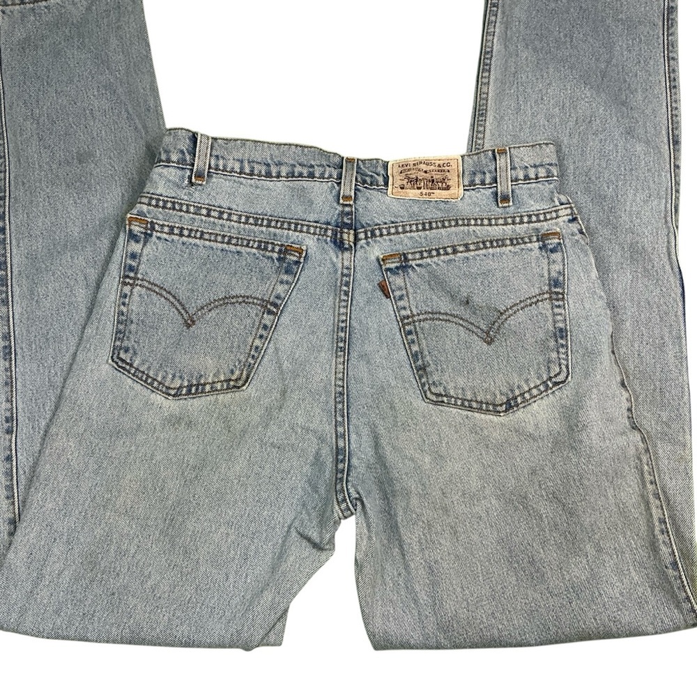 Vintage Levi’s orange tab 540 relaxed light wash 90s denim USA made 30x33